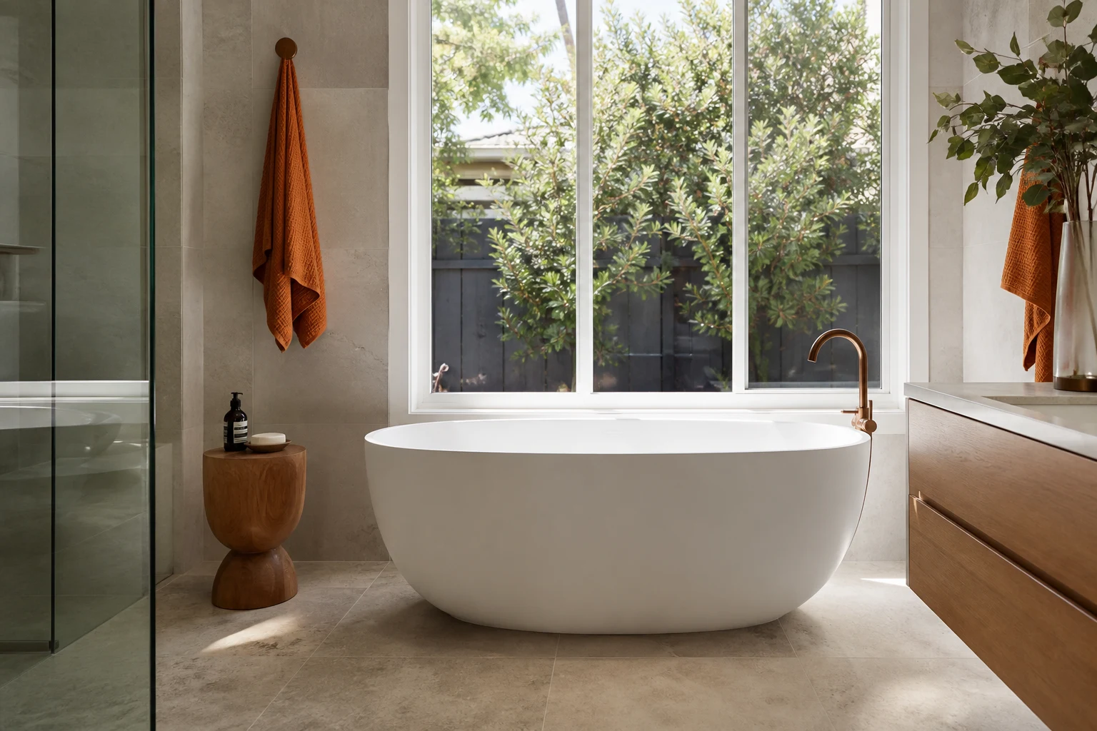 Freestanding vs Built-In Baths: Space, Cost and Cleaning Compared